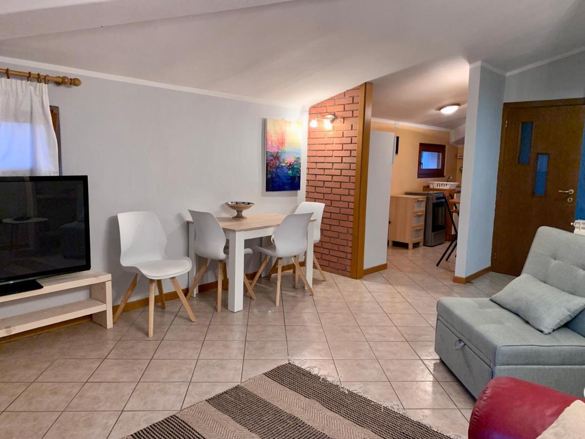 Apartmán Al Clisi Graziosa Mansarda Villanuova sul clisi Exteriér fotografie